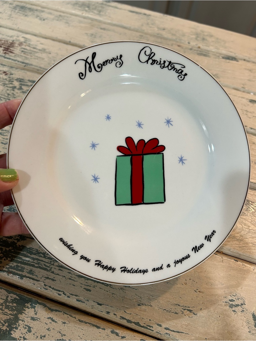Merry Brite "Merry Christmas" Gift Box and Snowflakes Salad Dessert Plates 7.5"